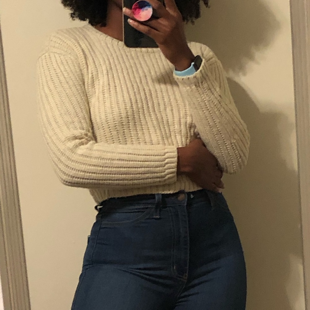 Cropped sweater